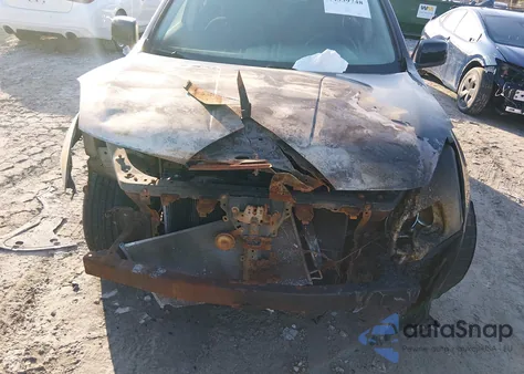 2013 Nissan Rogue Sv z USA, uszkodzony, nr VIN JN8AS5MV9DW632620